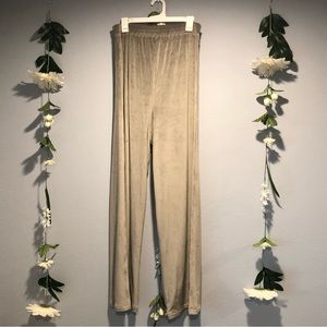SKIMS velour wide leg pant